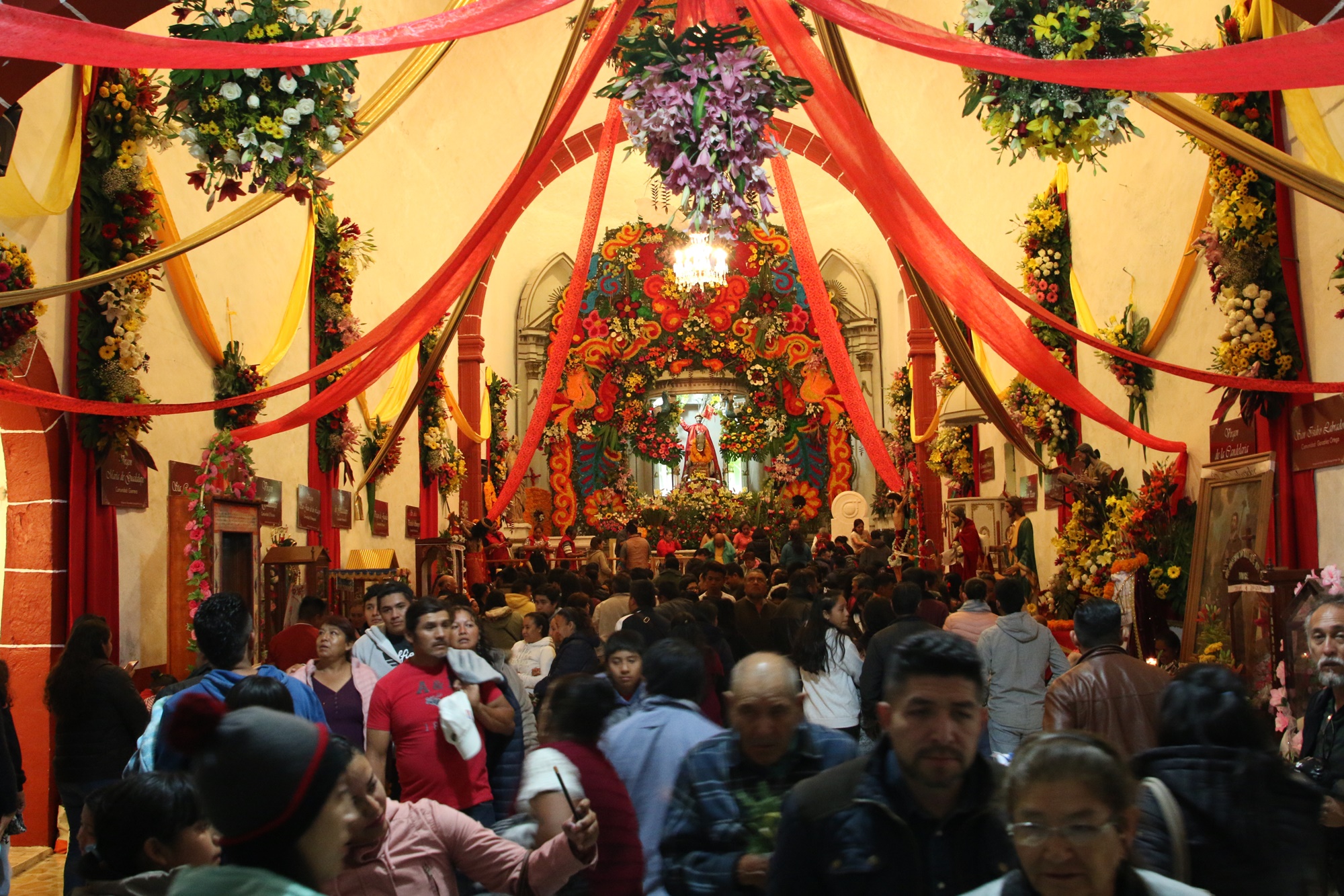 FOTOREPORTAJE fiesta patronal de SANTIAGO DE ANAYA DESDE ABAJO MX