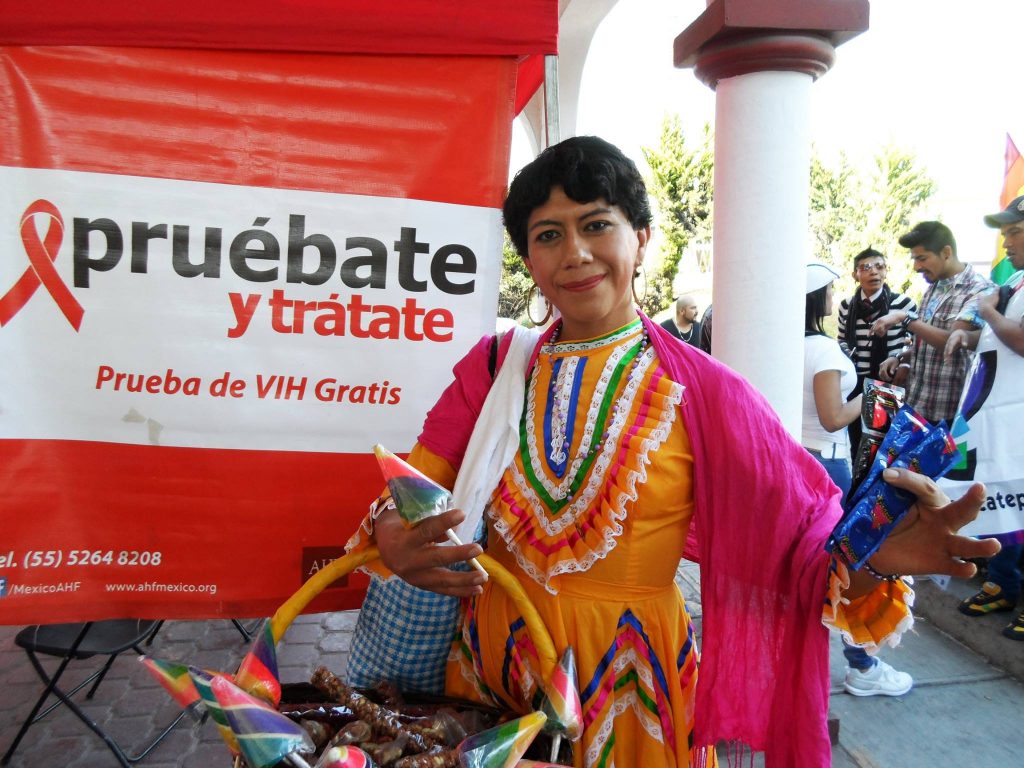 Sara Rojas: Una canasta llena de dulces y esperanzas - DESDE ABAJO MX