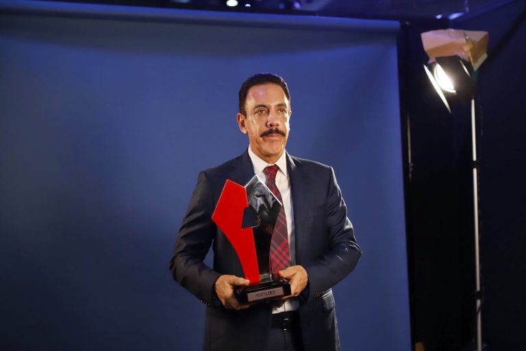 Premian a Omar Fayad por buenas prácticas de Gobierno