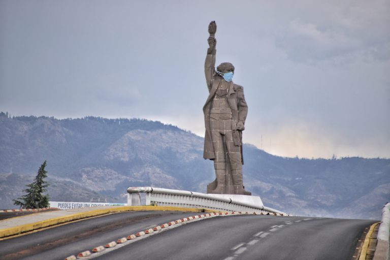 COVID pega hasta a los MONUMENTOS