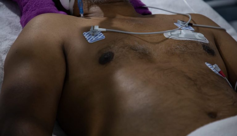 PROHIBIR las FIESTAS durante la pandemia