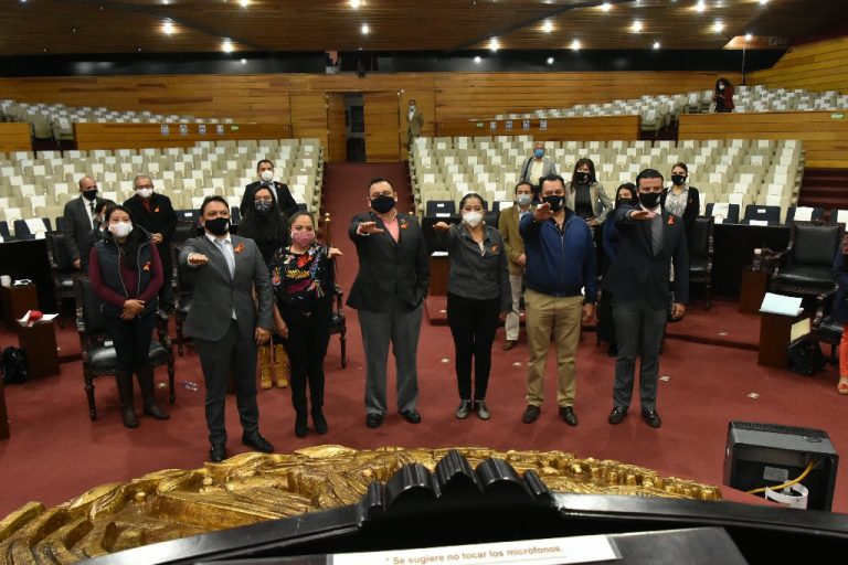 Renueva LXIV Legislatura  directiva para diciembre