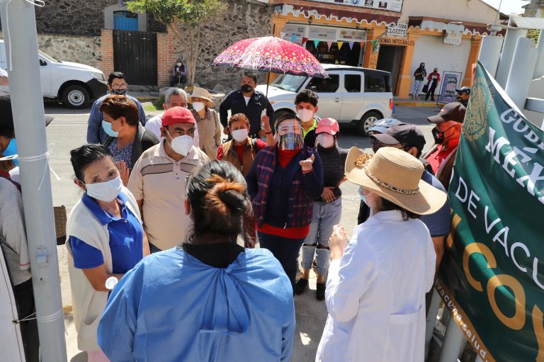 Desesperación, grilla y alivio: esto nos dejó la SEGUNDA jornada de VACUNACIÓN en PACHUCA