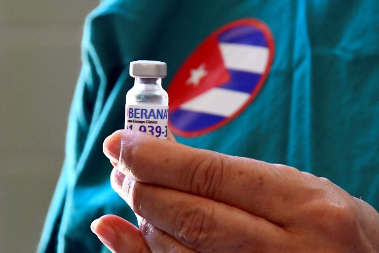 La vacuna cubana SOBERANA 02 alcanza 100 % de EFECTIVIDAD en casos graves