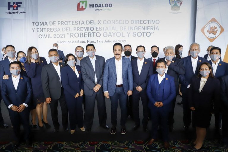 Rinde protesta el X Consejo Directivo del Colegio de Ingenieros Civiles de Hidalgo