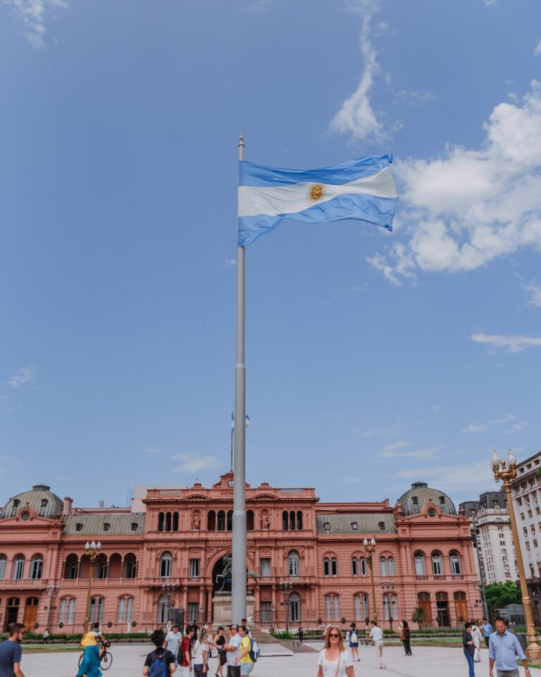 ARGENTINA se prepara para una nueva ETAPA de RESISTENCIA