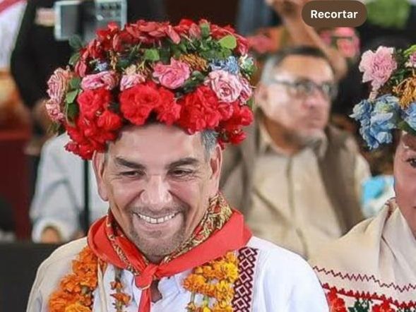 Mientras tanto en Huejutla… el rey va desnudo, pero con espectáculo asegurado