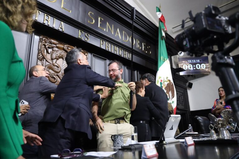 ‘Alito’ Moreno no actuó por causalidad. Tampoco lo hace Lily Téllez. Buscan crear el escenario para un Golpe