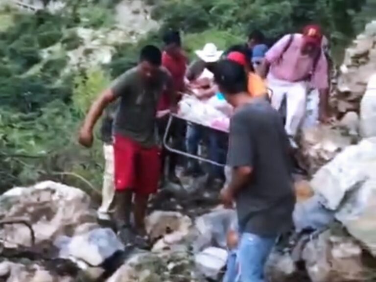 El río que separa la vida: comunidades de Tlahuiltepa exigen el puente vehicular de Lázaro Cárdenas