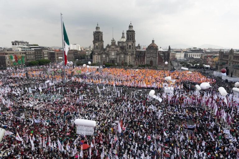 Corporativización de Morena: SNTE, Petroleros y hasta la CTM tocan las puertas de la 4T