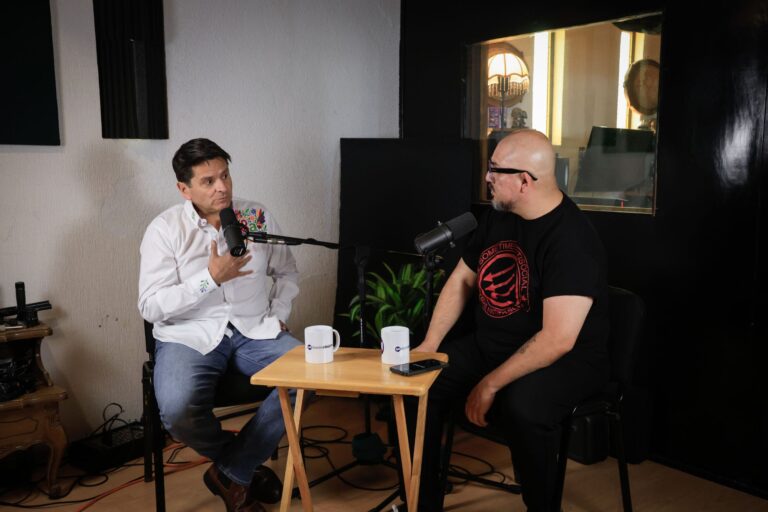 ¿Alguien quiere descarrilar a Cuauhtémoc Ochoa? «Lo veo», dice él