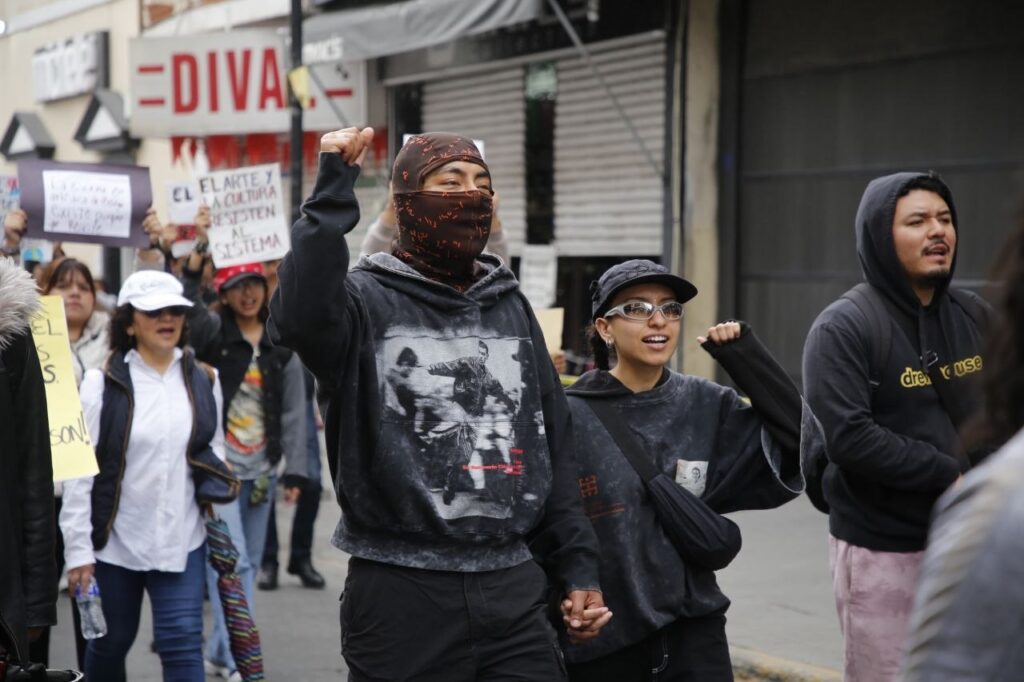 bnkfoto / DESDE ABAJO MX  